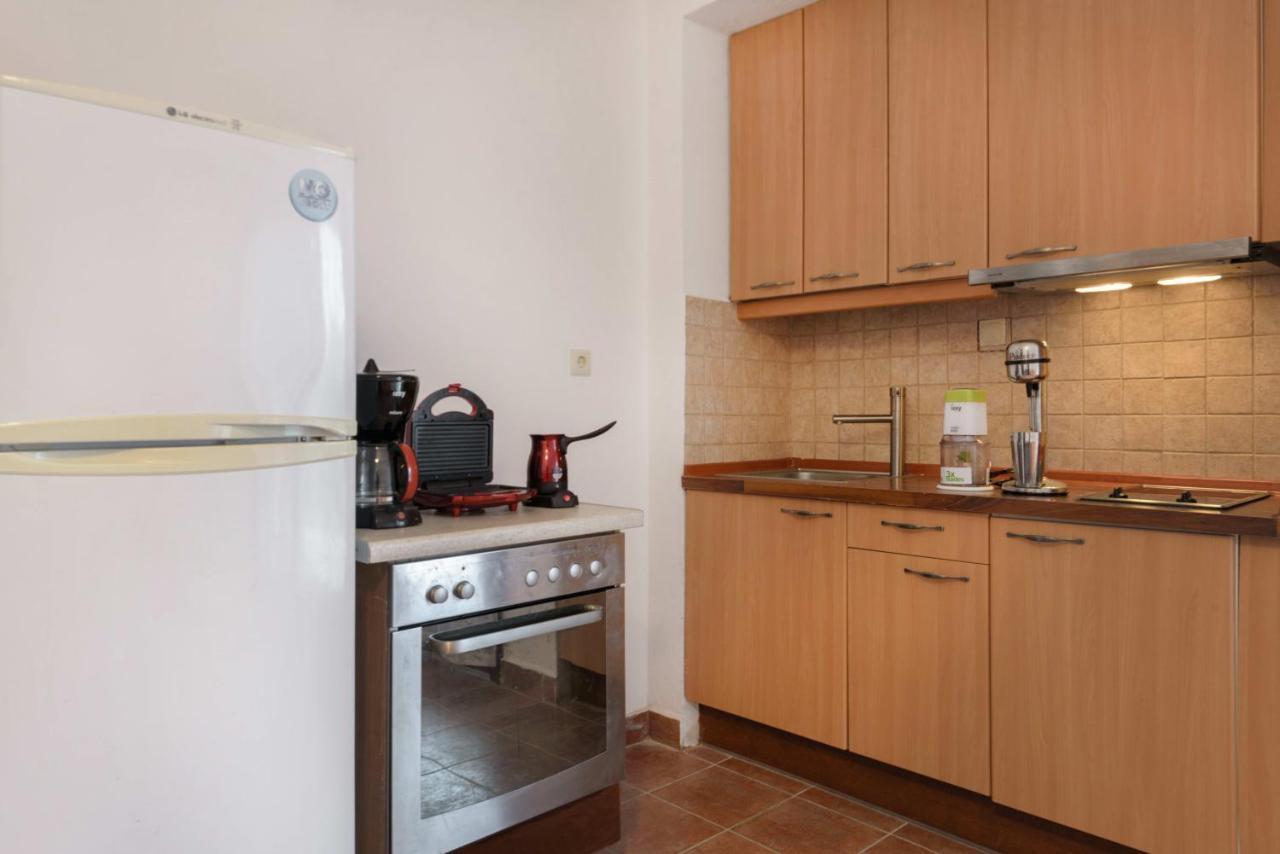 Danai House Apartment Nea Roda Exterior photo