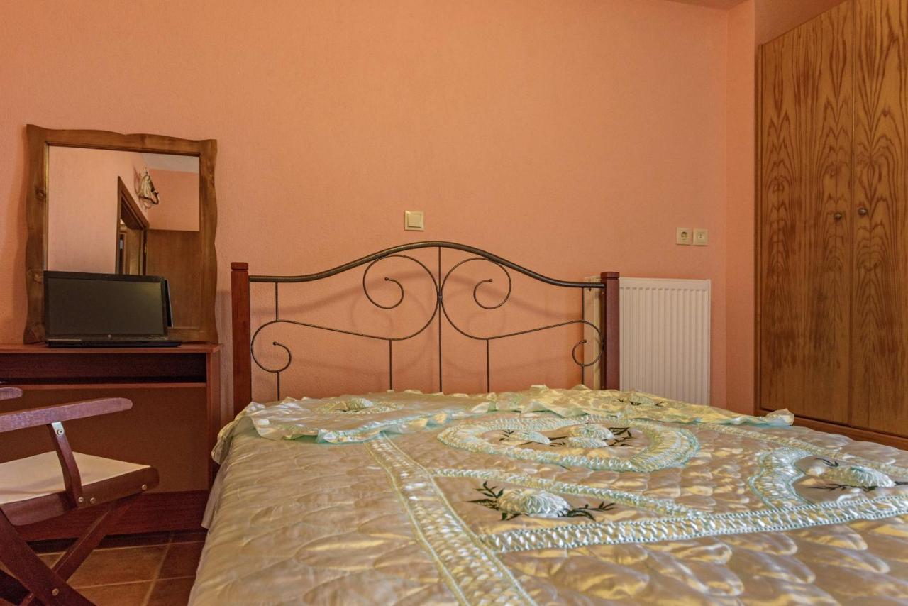 Danai House Apartment Nea Roda Exterior photo